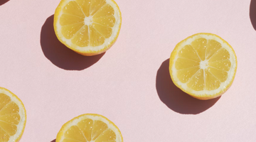 ¿El zumo de limón reduce las menstruaciones abundantes?